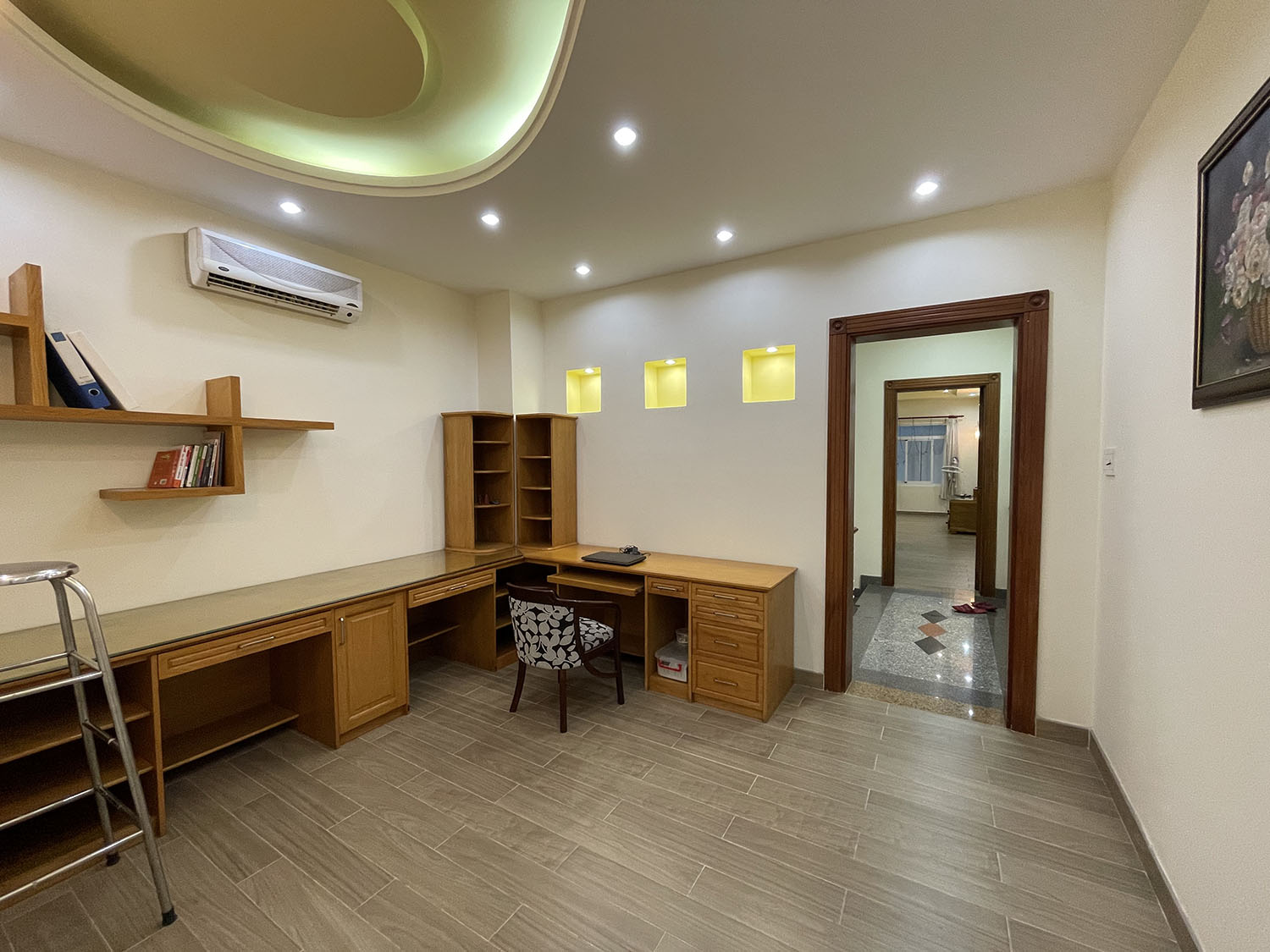 Bán nhà Ngô Thị Thu Minh, Quận Tân Bình NHÀ PHỐ VƯỜN tuyệt đẹp 3lầu (4mx24m) nở hậu hẻm ôtô khu VIP